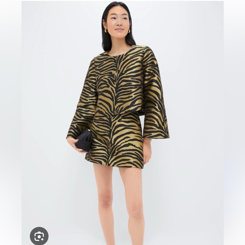 Tuckernuck Black and Gold Patterned Zebra Top and Skirt Set